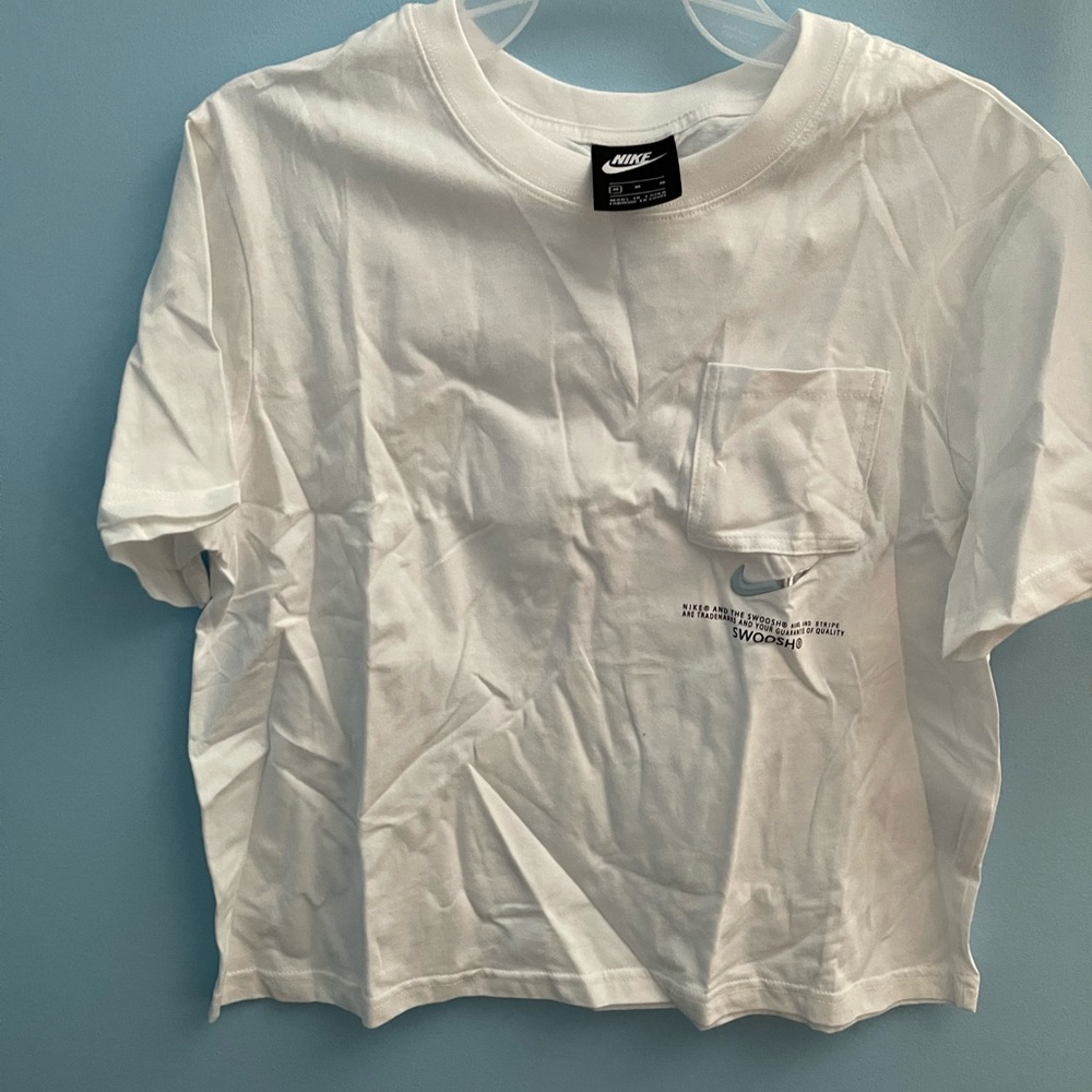 Nike loose crop top brand new